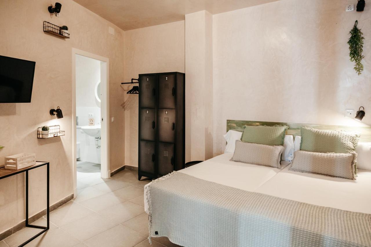 Astuto Boutique Jerez - Adults Only Hotel Jerez de la Frontera Exterior photo
